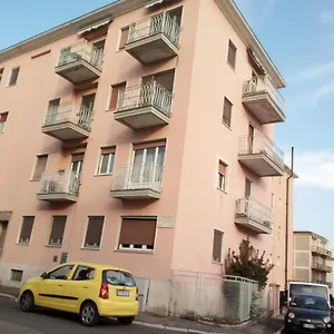 Bandello - A Due Passi Dal Centro Appartamento Pavia