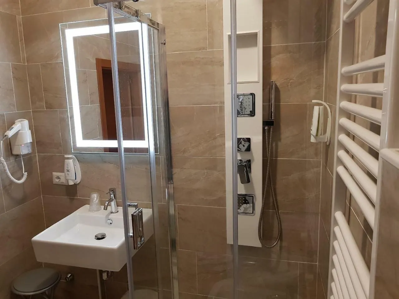 Valmarina Hotel Calenzano